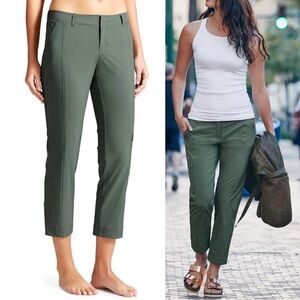 ATHLETA Palisade‎ Ankle Pant Size 4 in Jasper Green